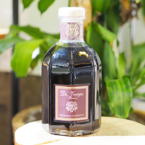 ドットール・ヴラニエスの人気の香り「ロッソノービレ」の1.25Lが登場！！