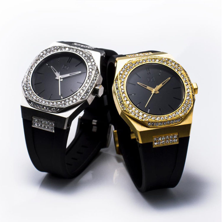 秋山成勲さんも愛用 イタリア発の腕時計ブランド D1ミラノ からダイヤモンドモデルが登場 バランスタイムズ サッカーのあるファッションライフ
