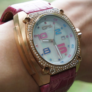 CP5の腕時計で、季節変わりに腕元も新しく！