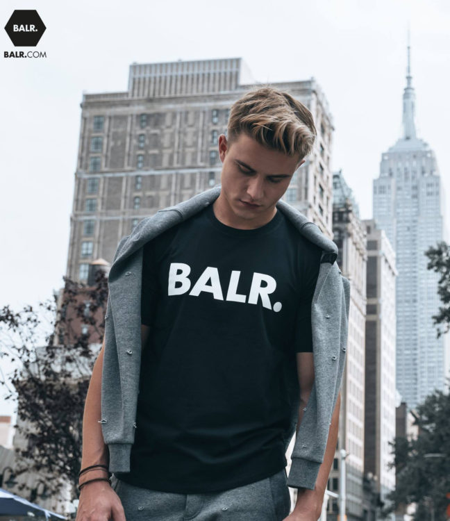 よくあるご質問 大人気ブランド Balr Tシャツのサイズ感について バランスタイムズ サッカーのあるファッションライフ
