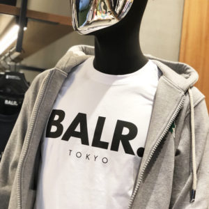 バランススタイル東京｜“BALR. TOKYO” 限定Tシャツは、残りわずか！