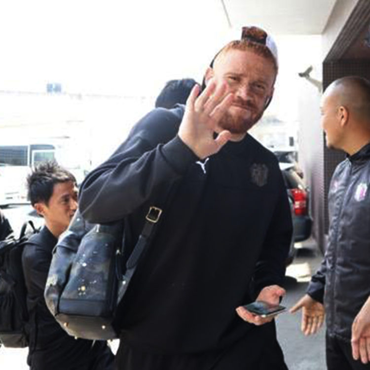 セレッソ大阪のソウザ選手が Gentil Bandit のバックパックを愛用している姿を発見 バランスタイムズ サッカー のあるファッションライフ