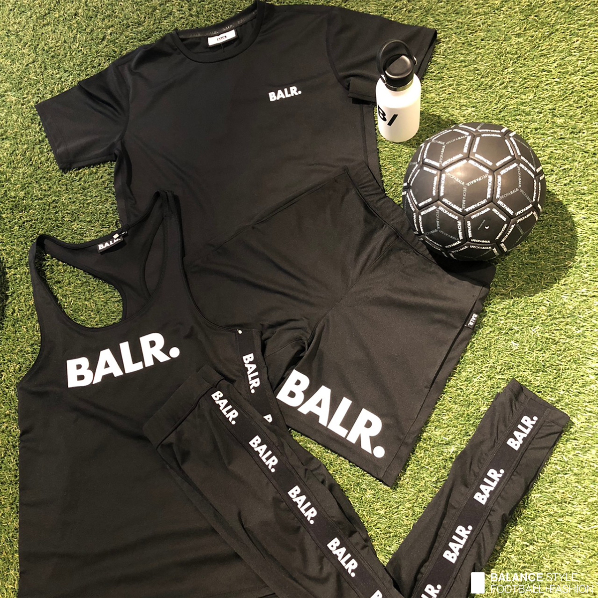 Balr デザインも機能もクールに決まる F Series で 最高のパフォーマンスを発揮 バランスタイムズ サッカー のあるファッションライフ