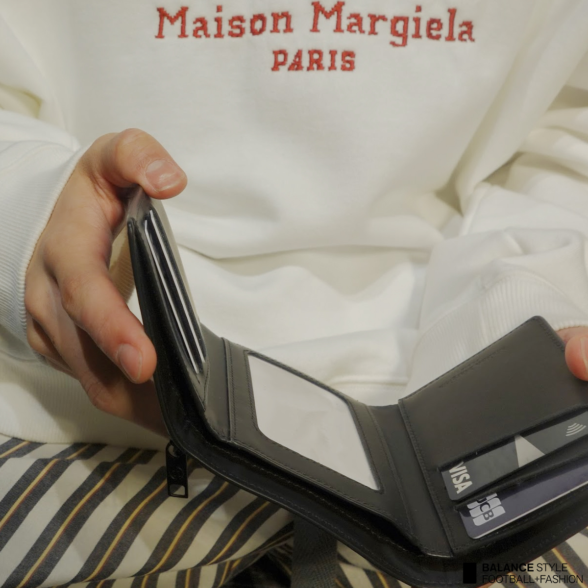 素材感の違いで差をつけるMaison Margielaの財布紹介Vol.2！ – バランスタイムズ | サッカーのあるファッションライフ